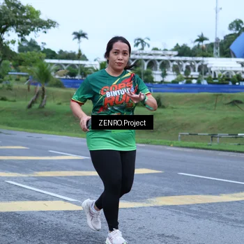 Runner Photo 9174965