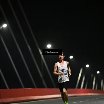 Runner Photo 9175349