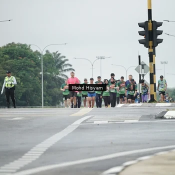 Runner Photo 9175471