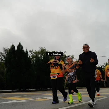 Runner Photo 9175498