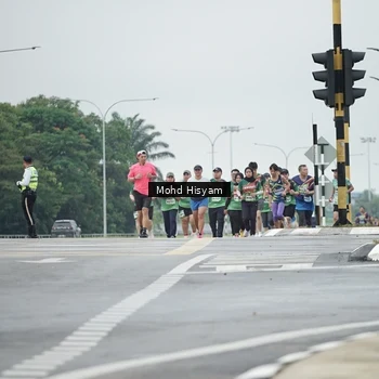 Runner Photo 9175531