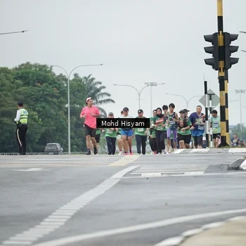 Runner Photo 9175545