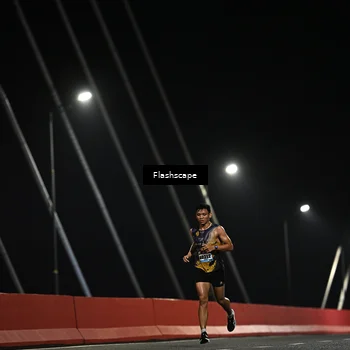 Runner Photo 9175718