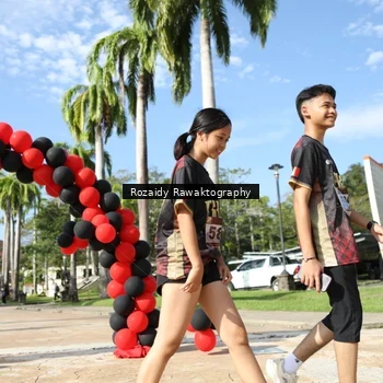 Runner Photo 9176153