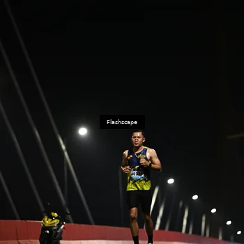 Runner Photo 9176553