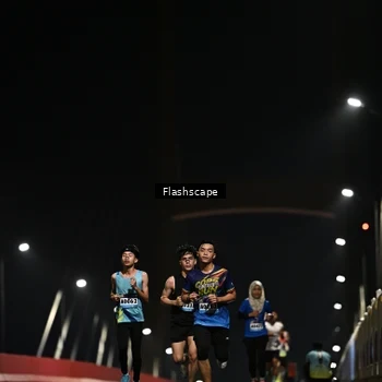 Runner Photo 9177005