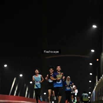 Runner Photo 9177105