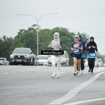 Runner Photo 9177819