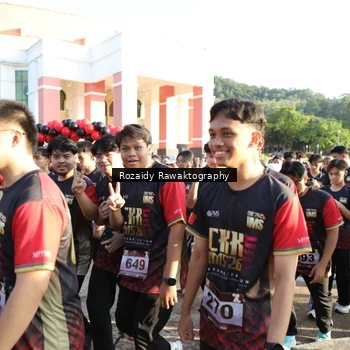Runner Photo 9179635
