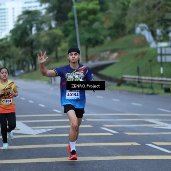 Runner Photo 9179665