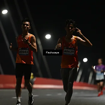 Runner Photo 9180555