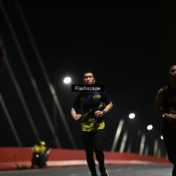 Runner Photo 9180694