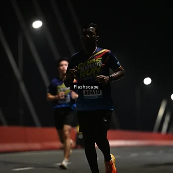 Runner Photo 9181405