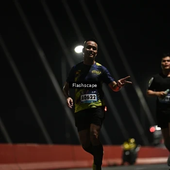 Runner Photo 9183120