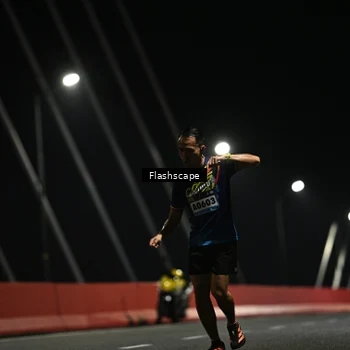 Runner Photo 9183168