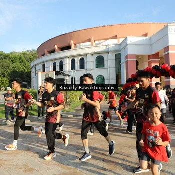 Runner Photo 9183306