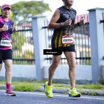 Runner Photo 9183436