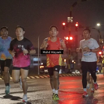 Runner Photo 9183682