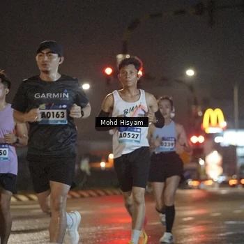 Runner Photo 9183822