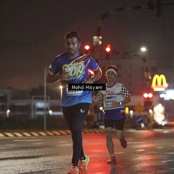 Runner Photo 9184382