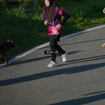 Runner Photo 9185025