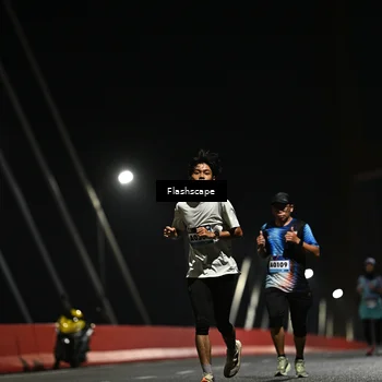 Runner Photo 9185081