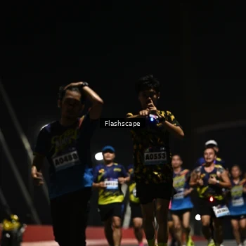 Runner Photo 9186053