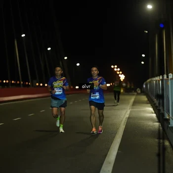 Runner Photo 9186606