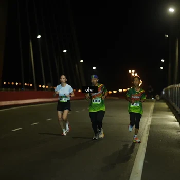 Runner Photo 9186702