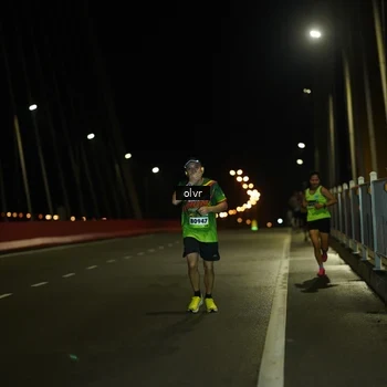 Runner Photo 9186908
