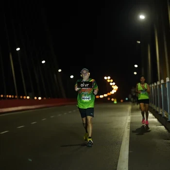 Runner Photo 9186913