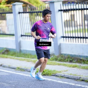Runner Photo 9187528