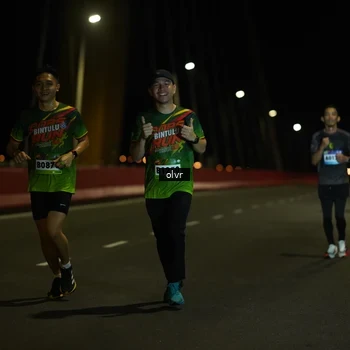 Runner Photo 9187706
