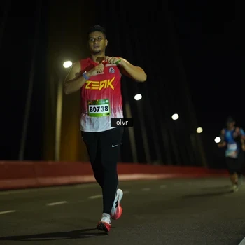 Runner Photo 9188604