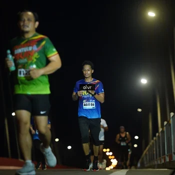 Runner Photo 9189092