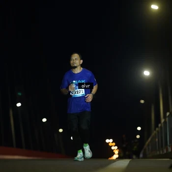 Runner Photo 9189628