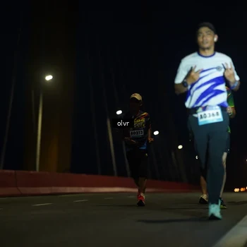 Runner Photo 9190028