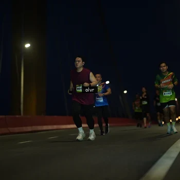 Runner Photo 9190874