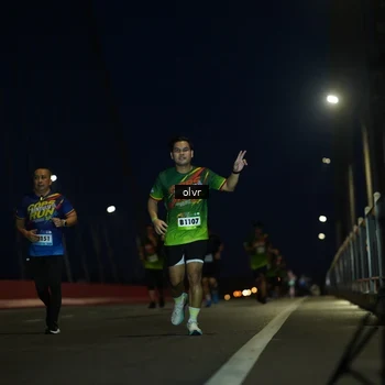 Runner Photo 9190887