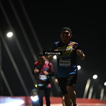 Runner Photo 9190962