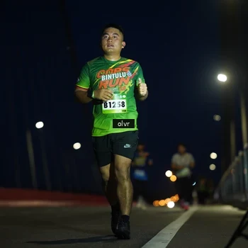 Runner Photo 9191242