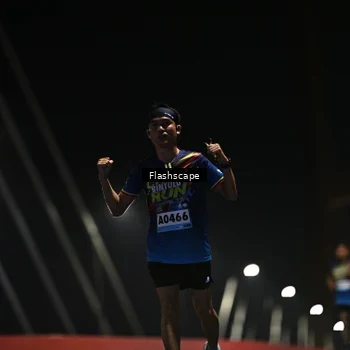 Runner Photo 9191415