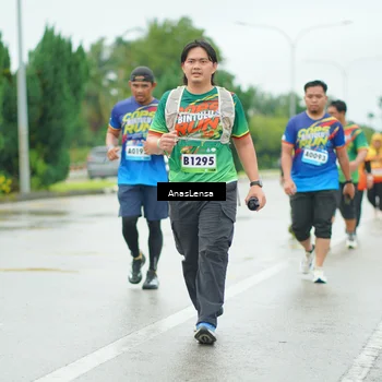 Runner Photo 9192246