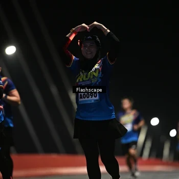 Runner Photo 9192462