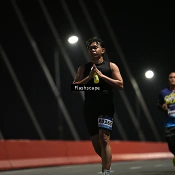 Runner Photo 9192558