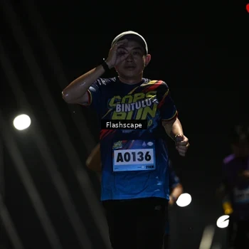 Runner Photo 9192935