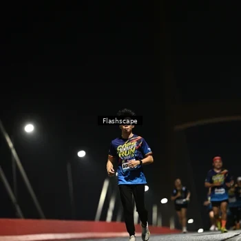 Runner Photo 9193917