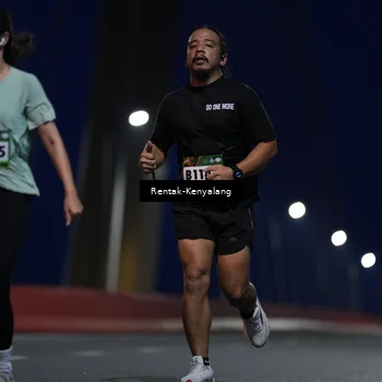 Runner Photo 9194526