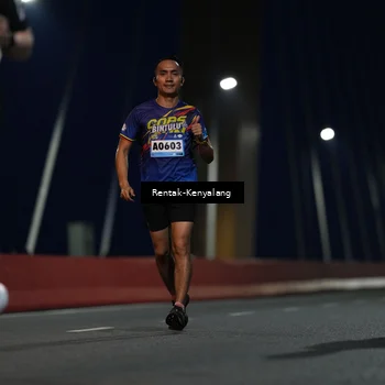 Runner Photo 9197875