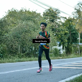 Runner Photo 9199419
